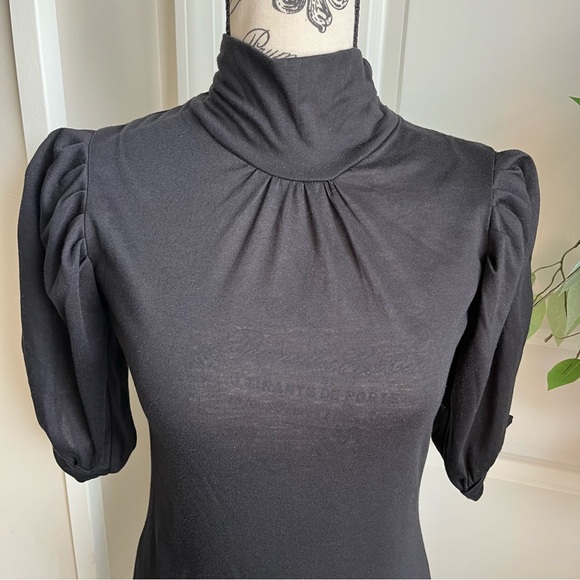 Mandee Pleated Half Sleeves Turtleneck Top Black Sz M - Picture 4 of 16